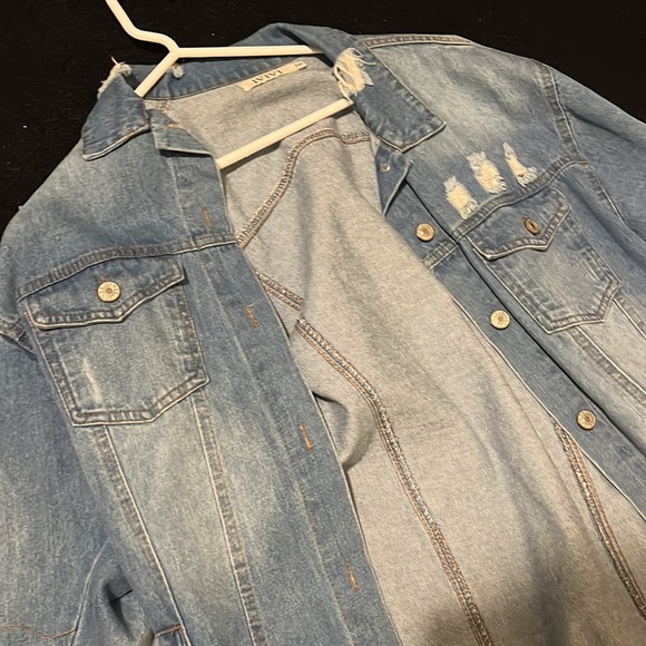 Distressed Denim Jacket - Picture 3 of 3